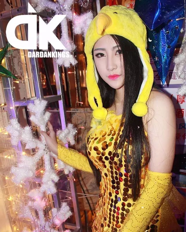 【DK·CLUB 派对】今晚元旦节!《咪走鸡》趴让我们一起闻鸡...