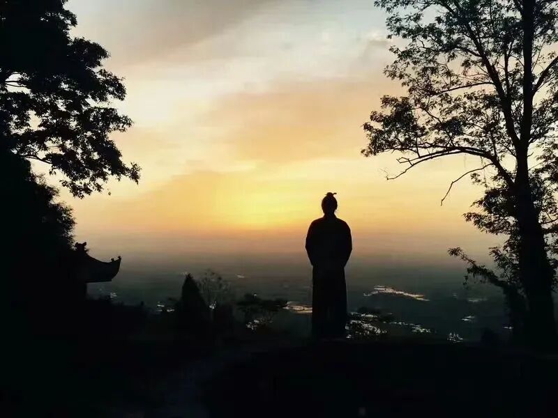 闭门即是深山，修行处处净土！