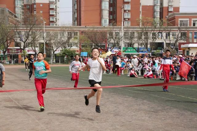 【章丘汇泉小学】繁花春日,许你一场运动盛宴