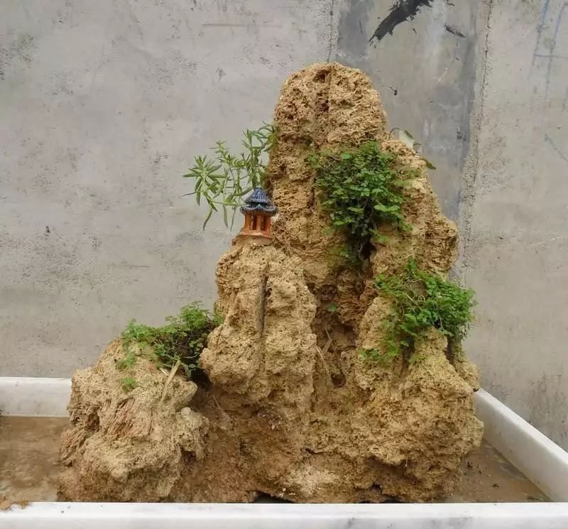 山水亚博app苹果下载之常用石头种类