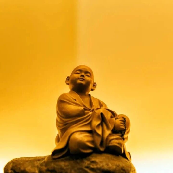 俗语：“烧的香多，惹的鬼多”，古人经验之谈，一语道破人性