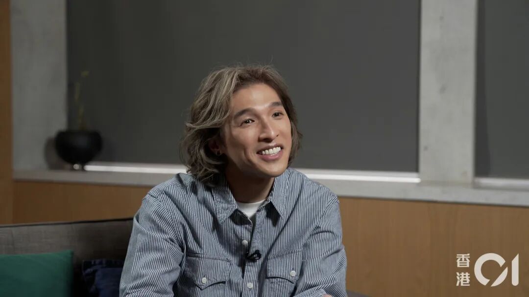 黃又南笑言曾兩度與徐天佑「同居」，分別為日本受訓及在臺灣工作期間。（潘樂文　攝）