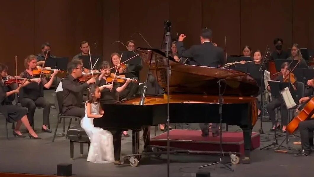 【特别推荐】对于音乐，莫扎特总是那样充满热忱《F大调第十九钢琴协奏曲》