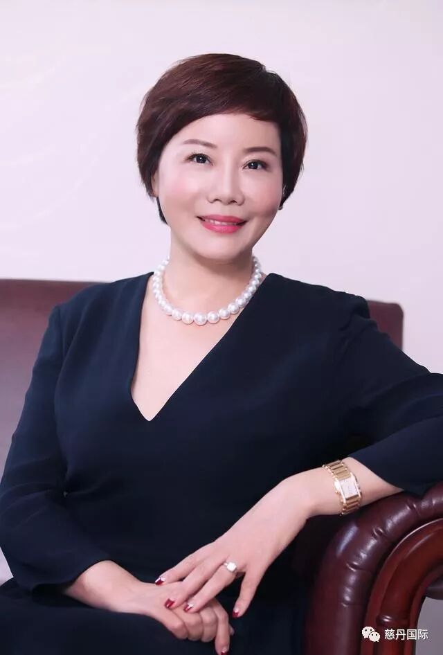 今日头条、搜狐网同步报道‼️中国名人俱乐部“慈丹之夜”2018.01.12华彩绽放。