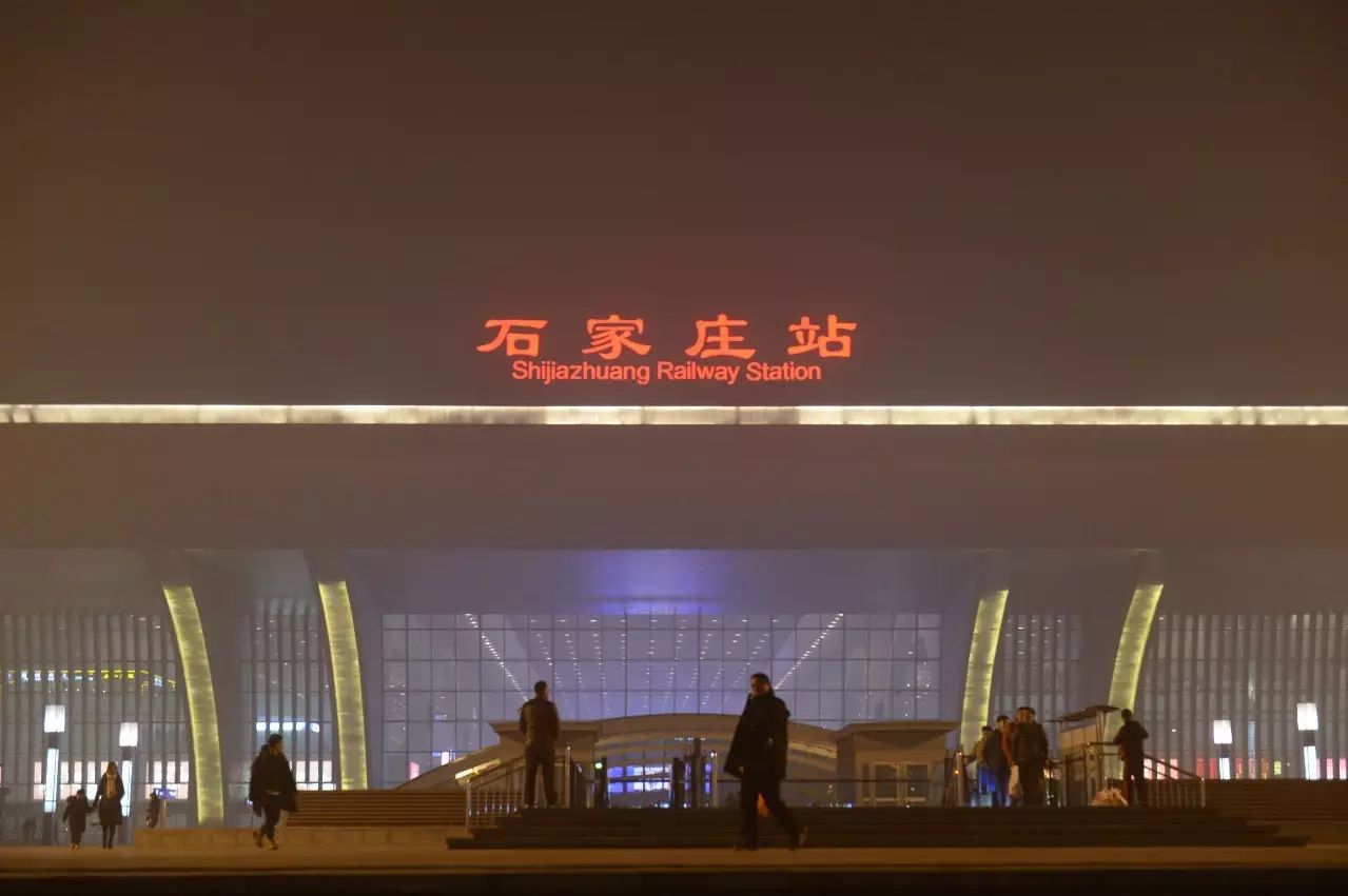 "来点风就好了,石家庄人的心情随风波动 石家庄"休克式"治霾
