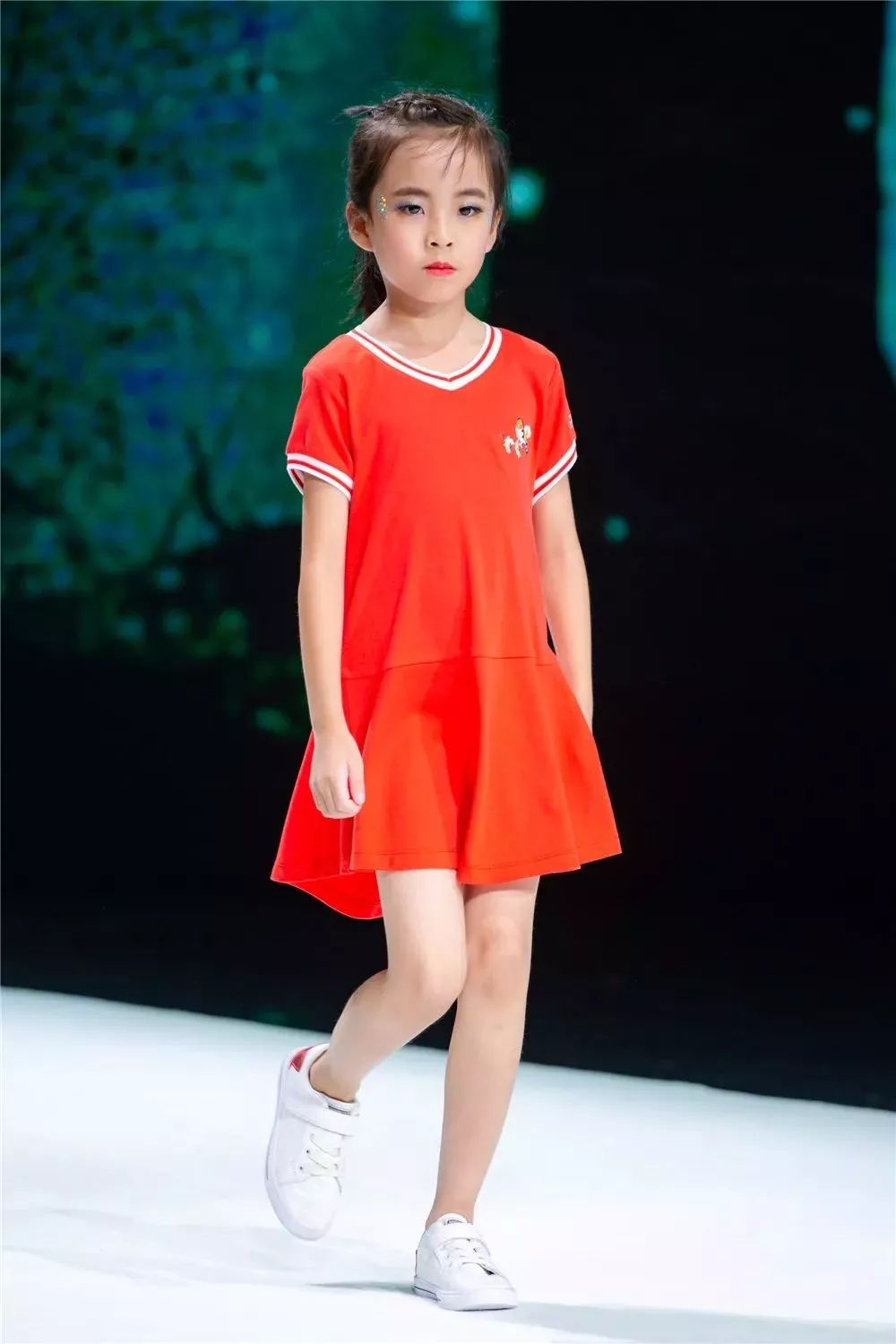 即墨国际童装节:2019ktm时尚运动系列流行趋势