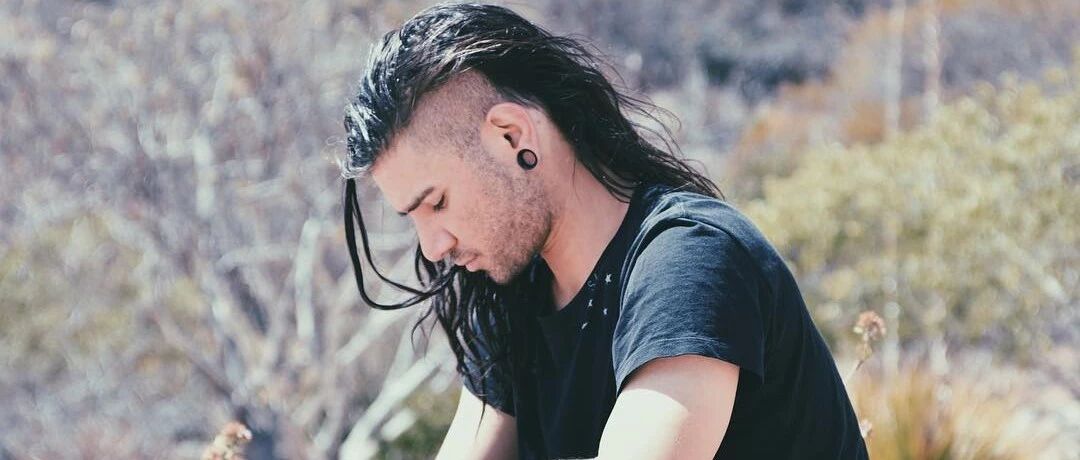 Skrillex终于想起了自己音乐人帐号的密码.