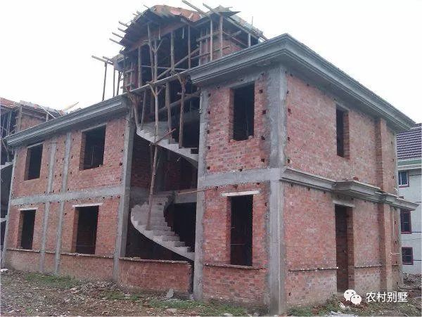 乡自建小2层农村别墅,兄弟俩一起建就是霸气