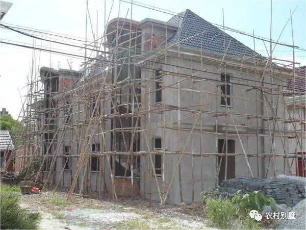 乡自建小2层农村别墅,兄弟俩一起建就是霸气