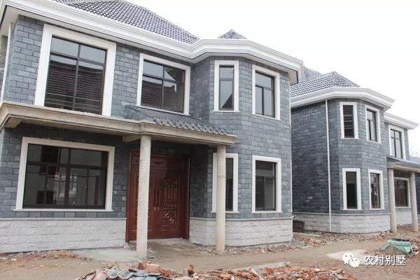乡自建小2层农村别墅,兄弟俩一起建就是霸气