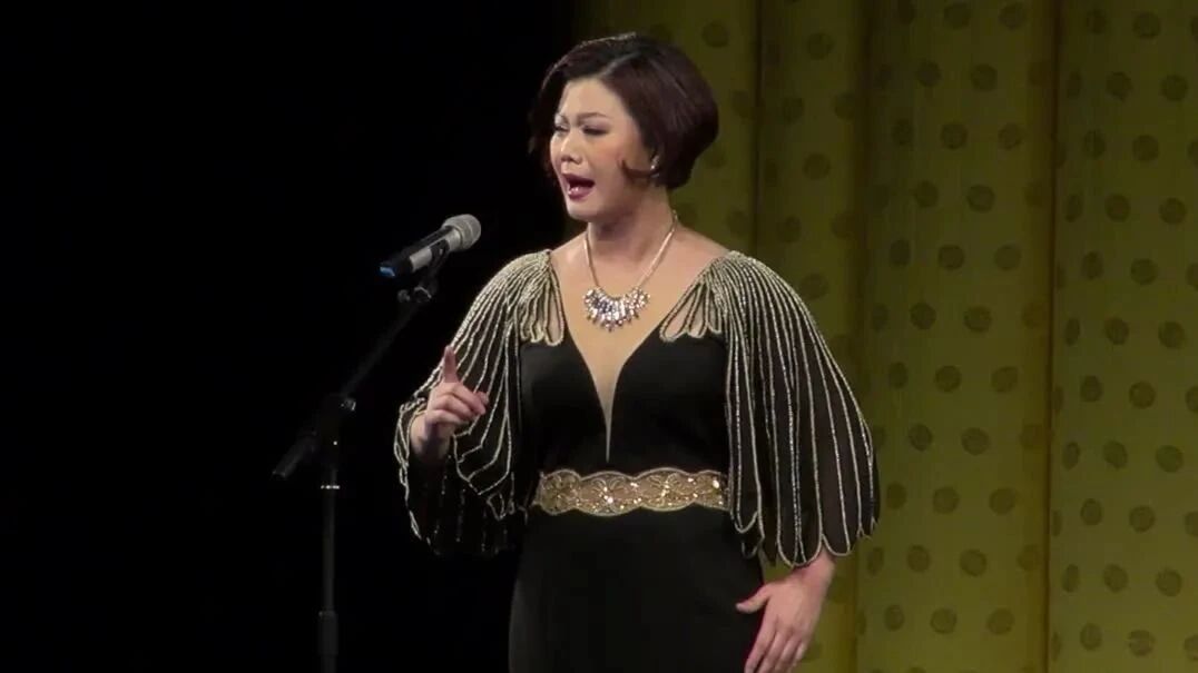 青年老旦新秀杨伟兰 《打龙袍》颇有李派之风