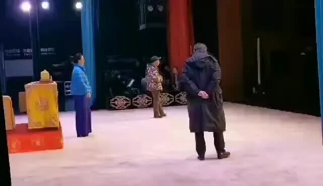 ↑ 点击上方“京剧人””关注我们，随时观看更多精彩京剧节目⭐京剧名家姜亦珊最后的演出排练现场，值得怀念，一定收藏!