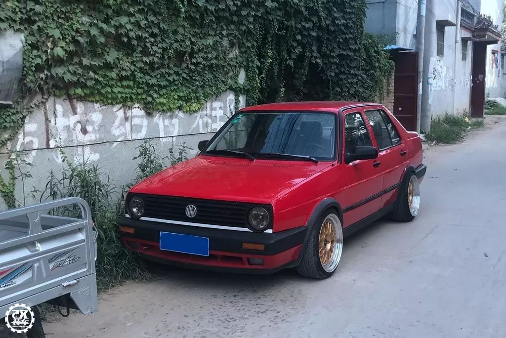 花6500元买辆捷达,投入3万改装成圆灯mk2 还能拥有合法身份证!