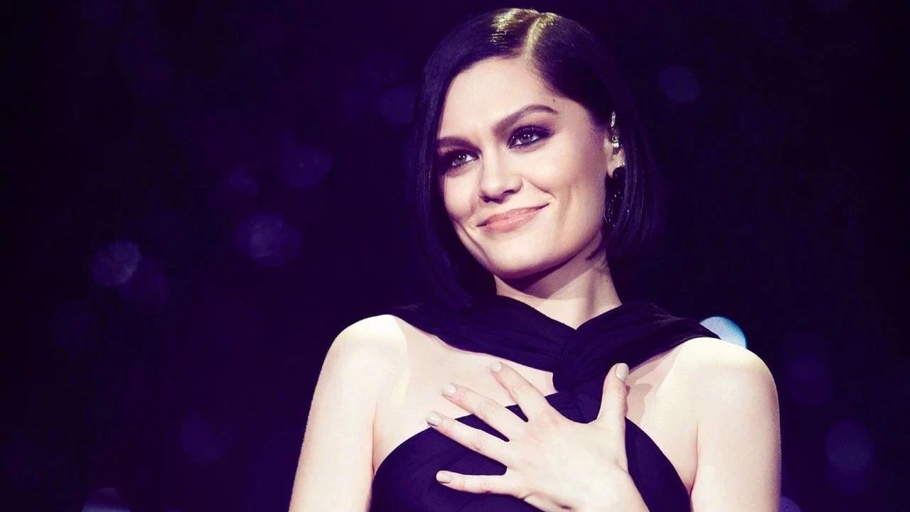 Jessie J:生活以痛吻我,我将报之以歌 | 人物专栏