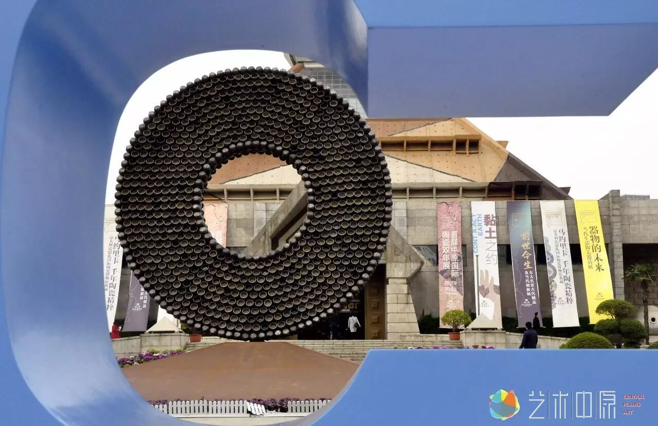 黄珂的《玉璧》