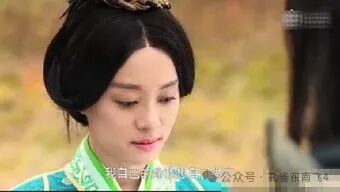 杨若兮：19岁爱上“老渣男”，同居7年被抛弃又做小三，如今退圈带娃