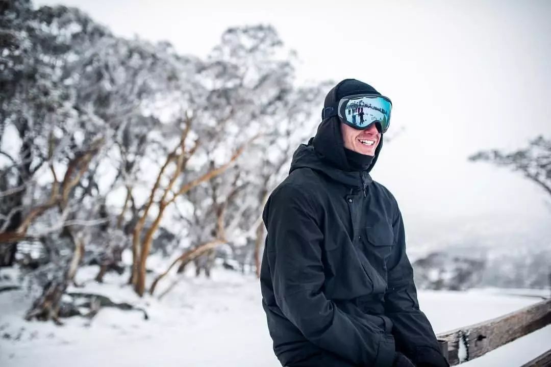 揭秘黑衣大侠maxparrot:健身对滑雪很有帮助享受运动员生活