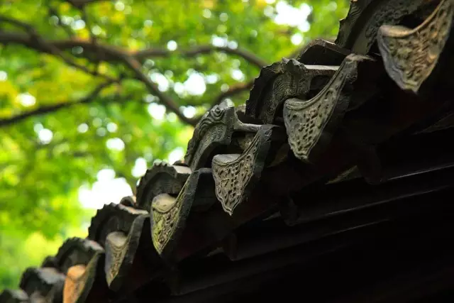 中国式瓦房,惊艳了谁的时光? - 夏季草原 - 夏季草原的博客 中国式瓦房,惊艳了谁的时光? - 夏季草原 - 夏季草原的博客