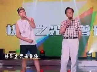 天佑和何炅海涛等同台为快乐大本营二十年喊麦 被唐国强夸他伶牙俐齿!天佑将和小志合伙做直播平台!