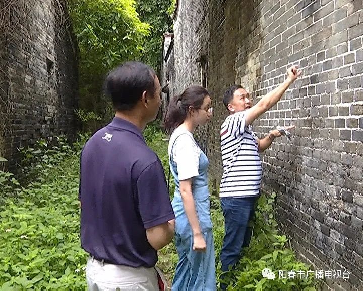 身为一名政协委员,李国欢不忘使命,去年提交了关于