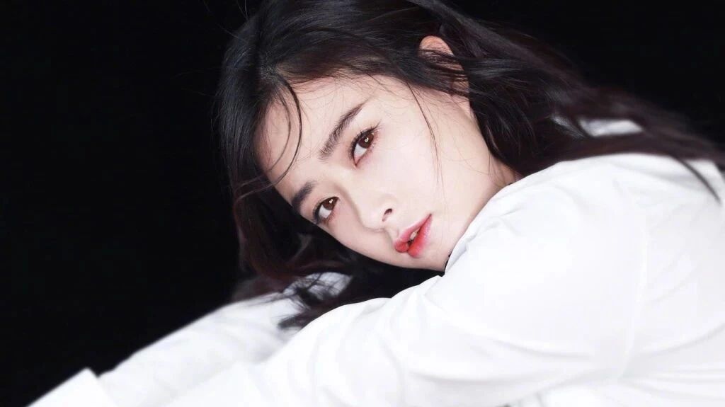 蒋欣为《欢乐颂3》狂瘦20斤,樊胜美这次是要从头美到脚啊!