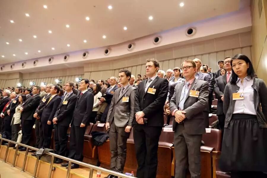 △湖北省邀請(qǐng)外籍友人旁聽省“兩會(huì)”已成常態(tài)