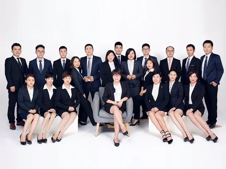 证件照|深圳高端形象照摄影工作室|深圳摄影师上门|团队照|企业外拍