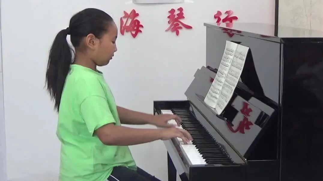 邱欣如演奏车尔尼599第60条