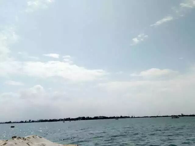 万魔惊座与风之痕_在学校和村庄之间没有桥_当一个人沉入海底