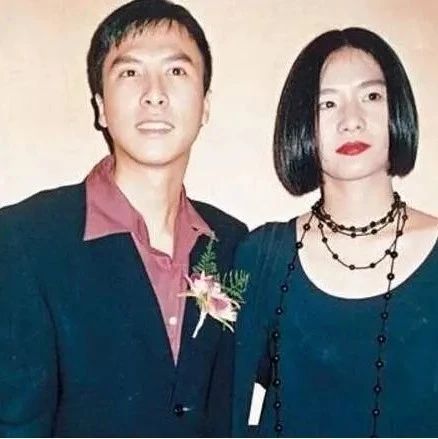 1994年梁静慈刚离婚发现怀孕,甄子丹:每月给4万,够你俩生活了