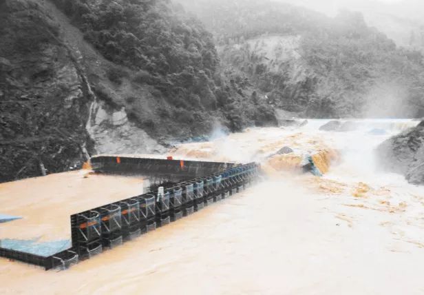 桂林山水甲天下_阳塑山水甲桂林上一句_阳朔天下甲桂林上一句