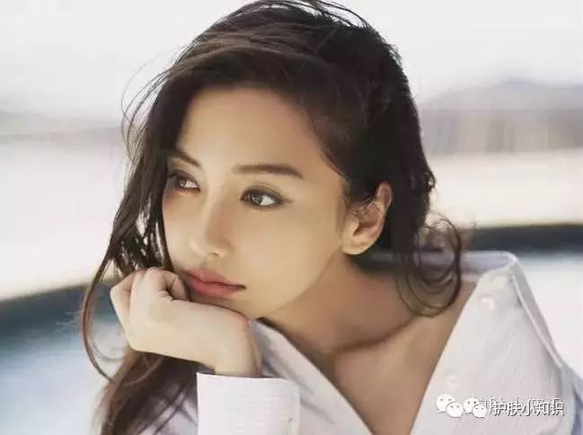 当年的她就是现在的Angelababy,如果她不退隐,就真没baby什...