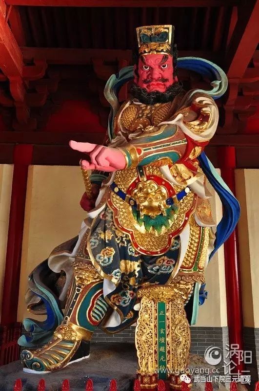 王灵官(山门守护主神·美籍华人杨华女士5万元捐修) 赵元帅(山门