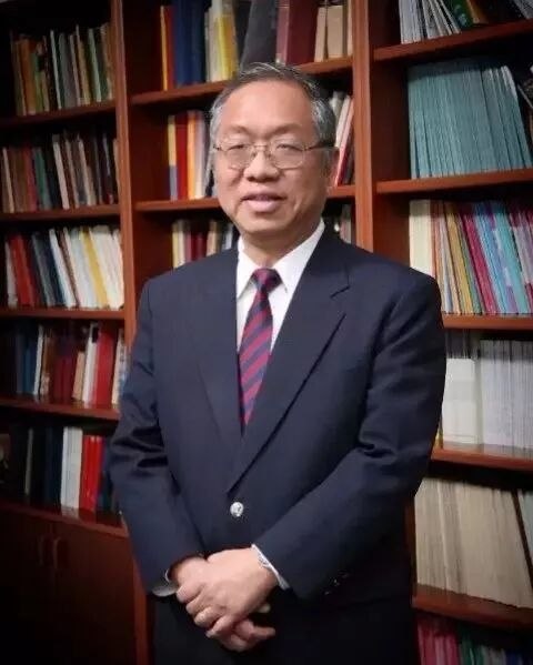 丘成桐：我做学问的经验和感受