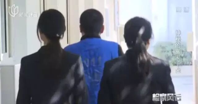 男子假装白富美诱骗男网友 结果真的爱上他