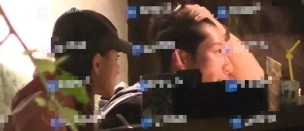 跟奚梦瑶传过绯闻的窦骁跟何超莲在一起了，这是要做奚梦瑶姐夫的节奏？