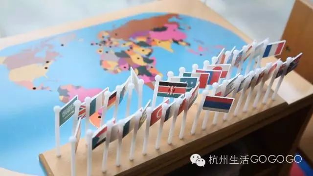 擦桌子的英文短語(yǔ)_擦桌子用英文表示_擦桌子的英文