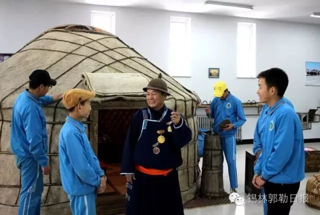 毡房和蒙古包有什么区别_蒙古包和毡房怎么区分_蒙古包毡房区别