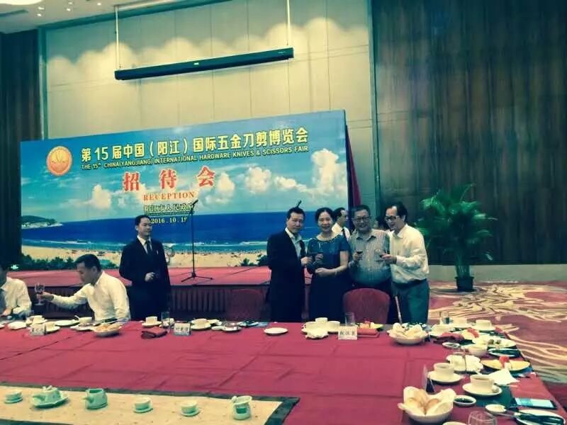 燃?xì)饪緺t,旋轉(zhuǎn)爐,熱風(fēng)循環(huán)爐,冷凍醒發(fā)箱,起酥機(jī),組合爐-賽思達(dá)-世界級烘焙設(shè)備品牌