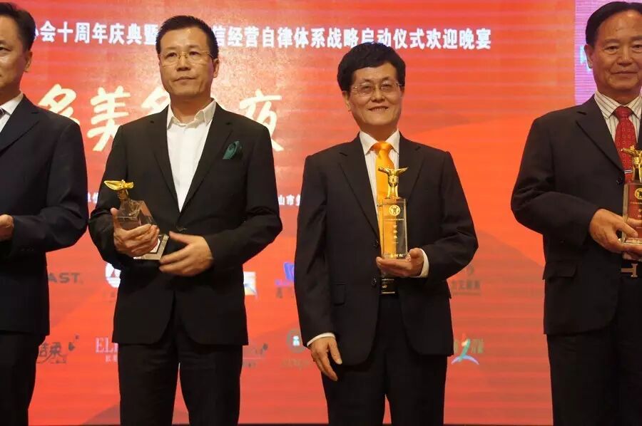 燃氣烤爐,旋轉爐,熱風循環爐,冷凍醒發箱,起酥機,組合爐-賽思達-世界級烘焙設備品牌