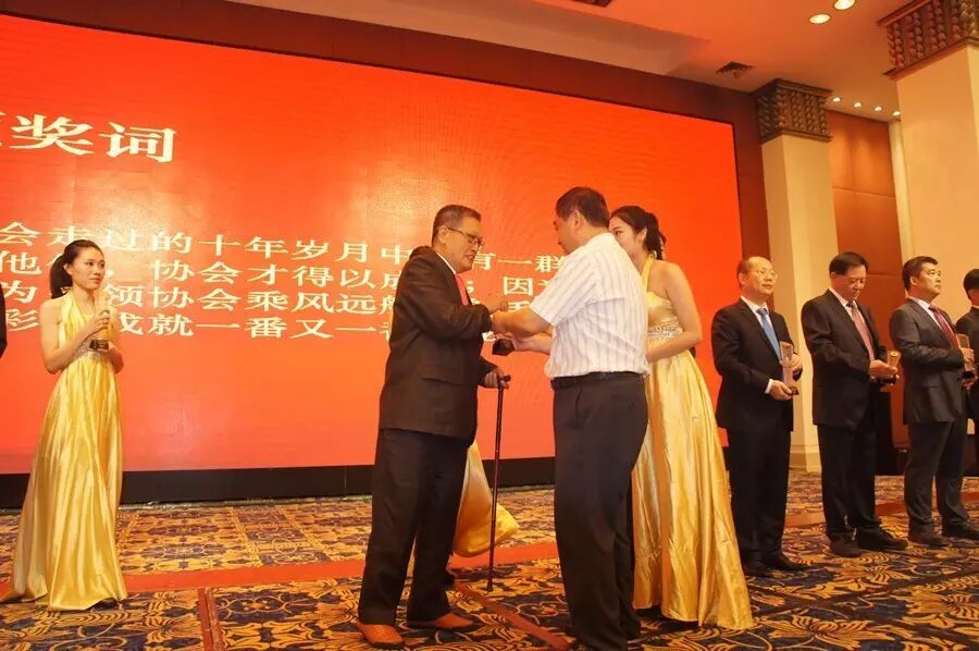 燃氣烤爐,旋轉爐,熱風循環爐,冷凍醒發箱,起酥機,組合爐-賽思達-世界級烘焙設備品牌