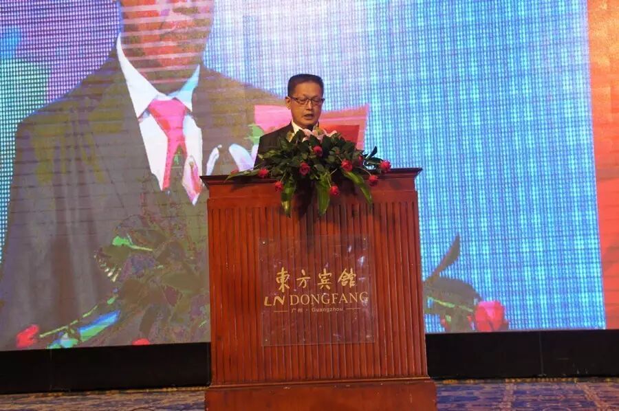 燃氣烤爐,旋轉爐,熱風循環爐,冷凍醒發箱,起酥機,組合爐-賽思達-世界級烘焙設備品牌