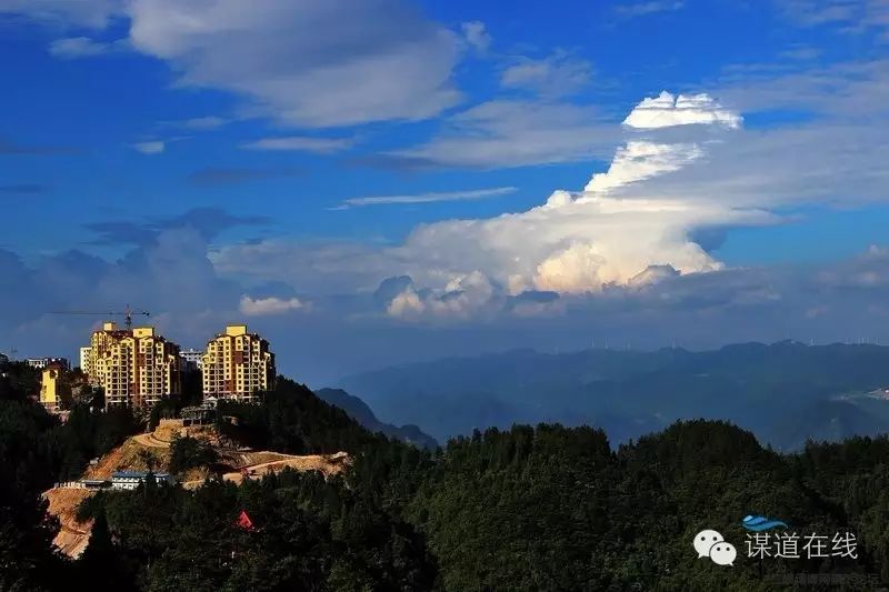 苏马荡,一座正在崛起的山中新城,正成为武陵山区的璀璨明星
