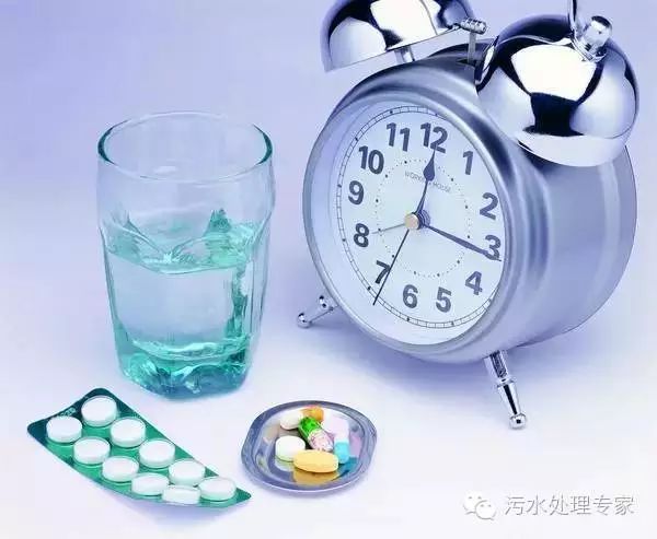晚上喝水的作用竟胜过吃药,你一定要看!
