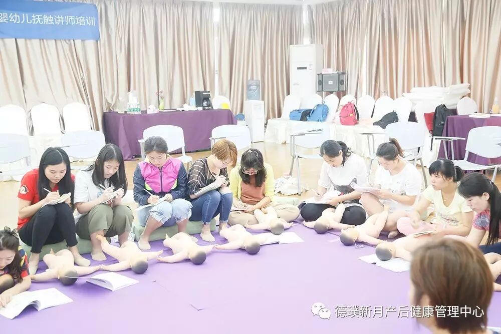 <a href=http://www.gyhemei.com/ target=_blank class=infotextkey>贵阳和美妇产医院</a>