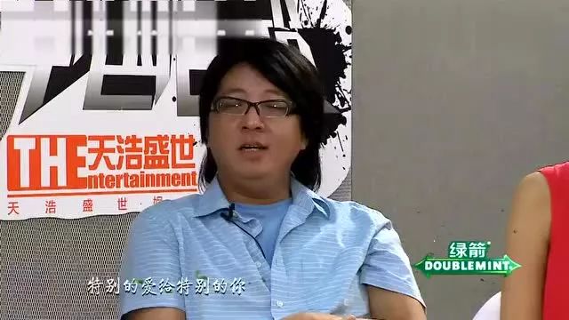 满文军一曲老歌《特别的爱给特别的你 》唱功了得,还是那么好听