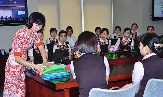 深圳畫冊印刷設計_南京畫冊印刷_鄭州畫冊印刷