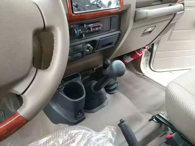 �����ԽҰ���������¿�·��LC 71���ִ���