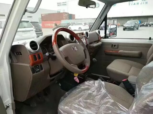 �����ԽҰ���������¿�·��LC 71���ִ���