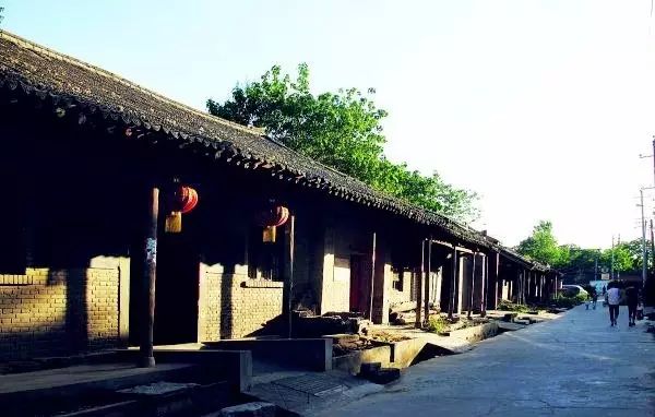 一村,一寺,一龙潭|历史悠久的延秋古村